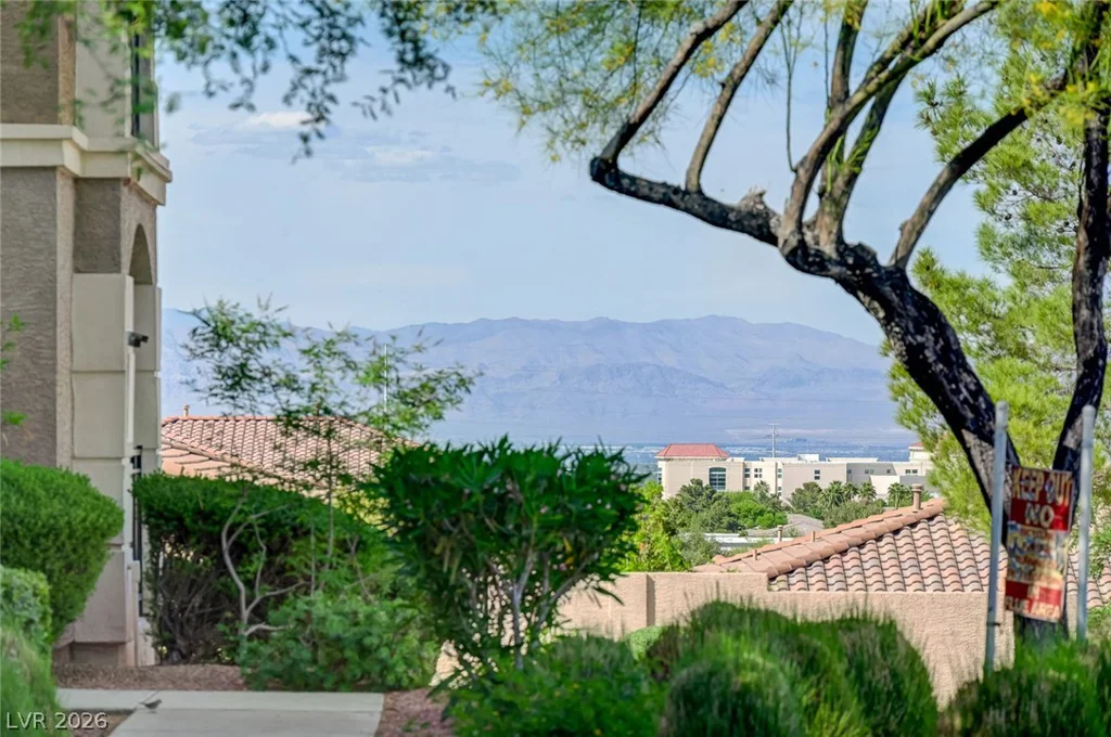 2900 Sunridge Heights, Henderson, NV 89052