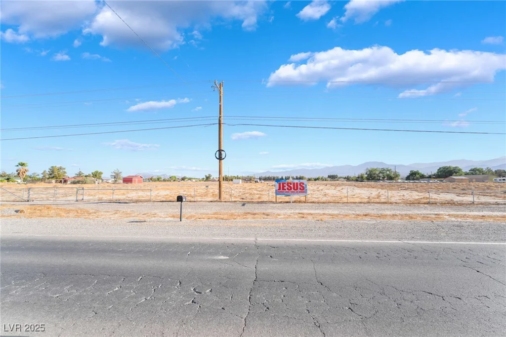 2330 Gamebird, Pahrump, NV 89048