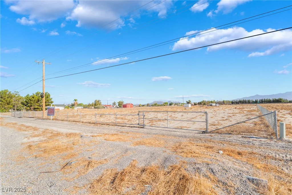 2330 Gamebird, Pahrump, NV 89048