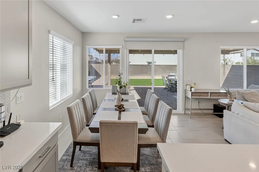 2728 High Echelon, North Las Vegas, NV 89086