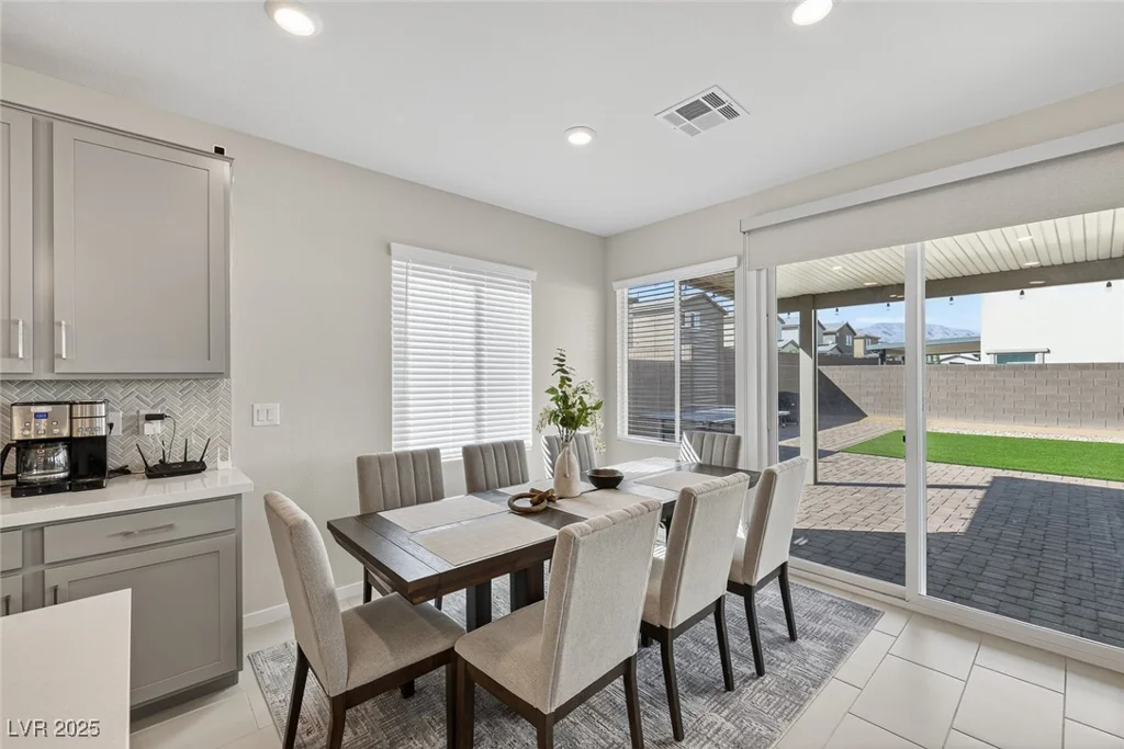 2728 High Echelon, North Las Vegas, NV 89086