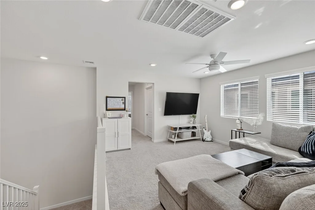 2728 High Echelon, North Las Vegas, NV 89086