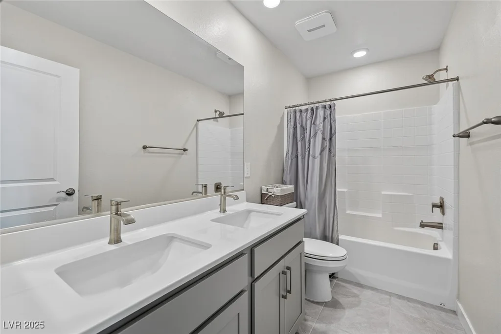 2728 High Echelon, North Las Vegas, NV 89086