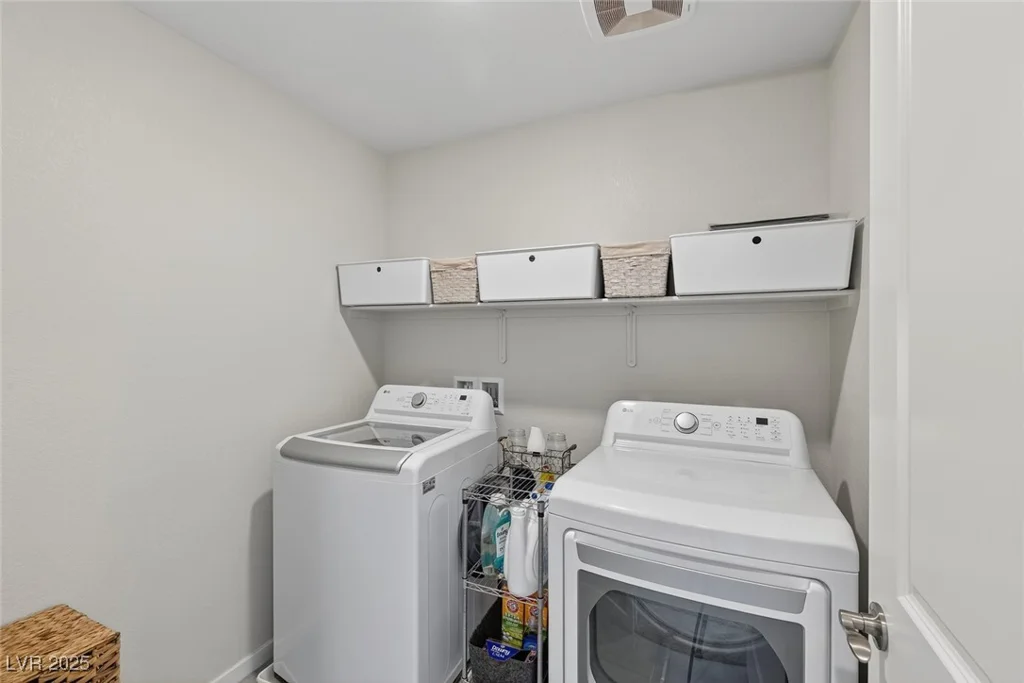 2728 High Echelon, North Las Vegas, NV 89086