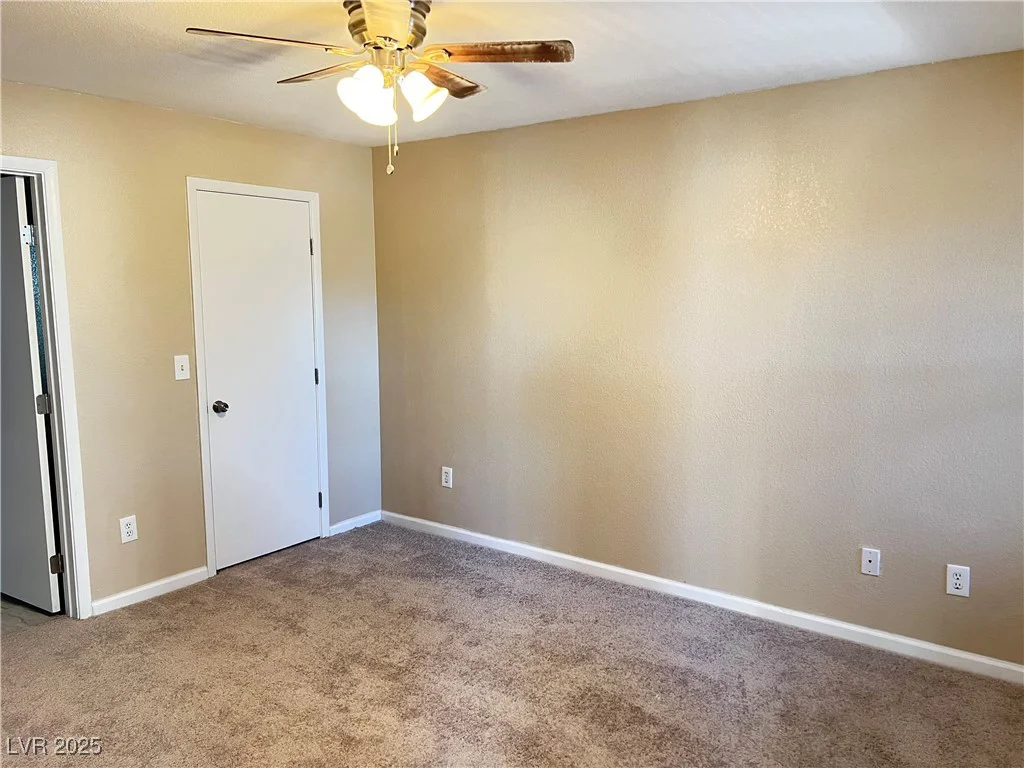 8101 Flamingo, Las Vegas, NV 89147