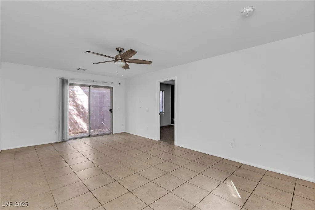 7833 Blesbok, Las Vegas, NV 89149