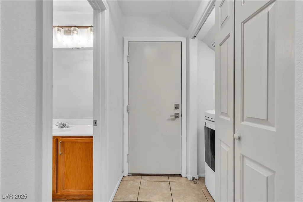 7833 Blesbok, Las Vegas, NV 89149