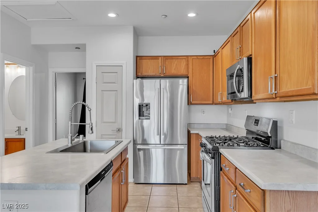 7833 Blesbok, Las Vegas, NV 89149