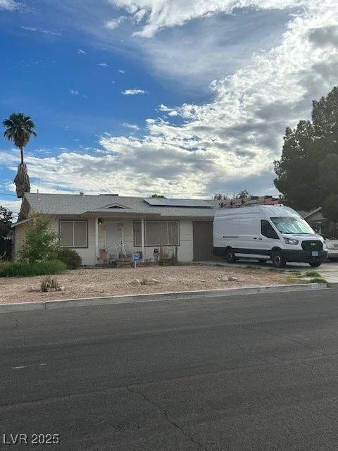 4939 Yuma, Las Vegas, NV 89104