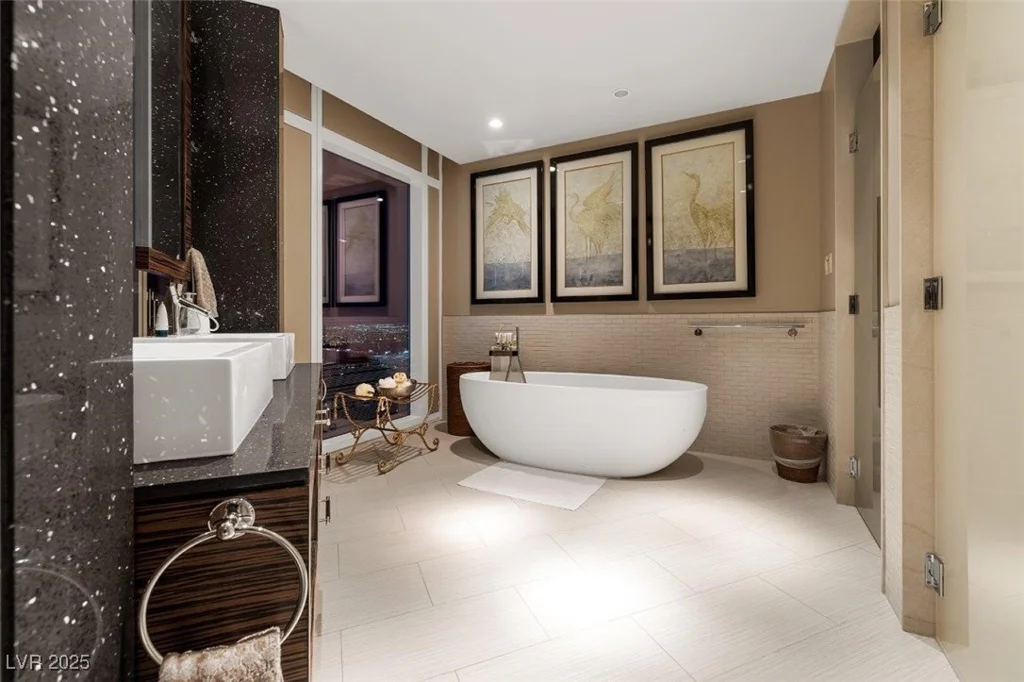 3750 Las Vegas, Las Vegas, NV 89158