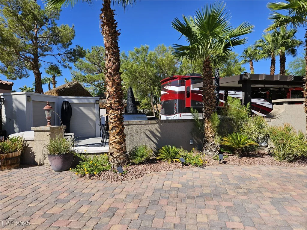 8175 Arville, Las Vegas, NV 89139