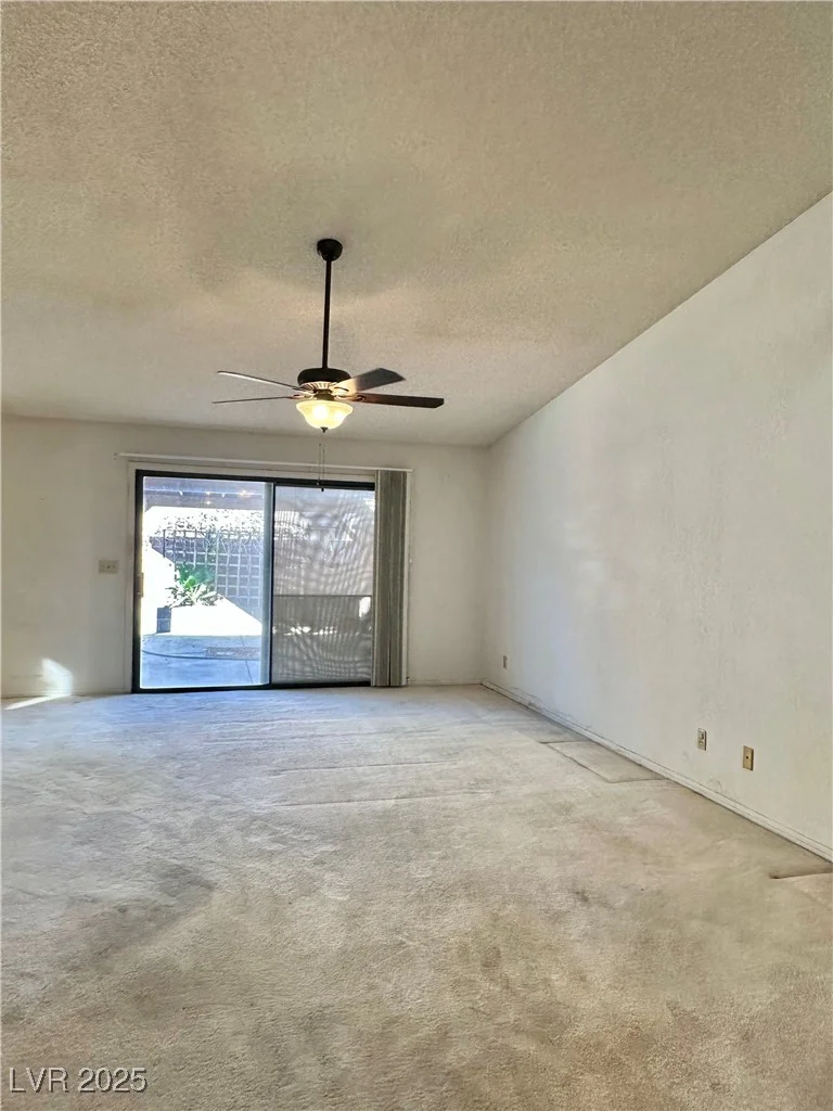 6325 Barkstone, Las Vegas, NV 89108