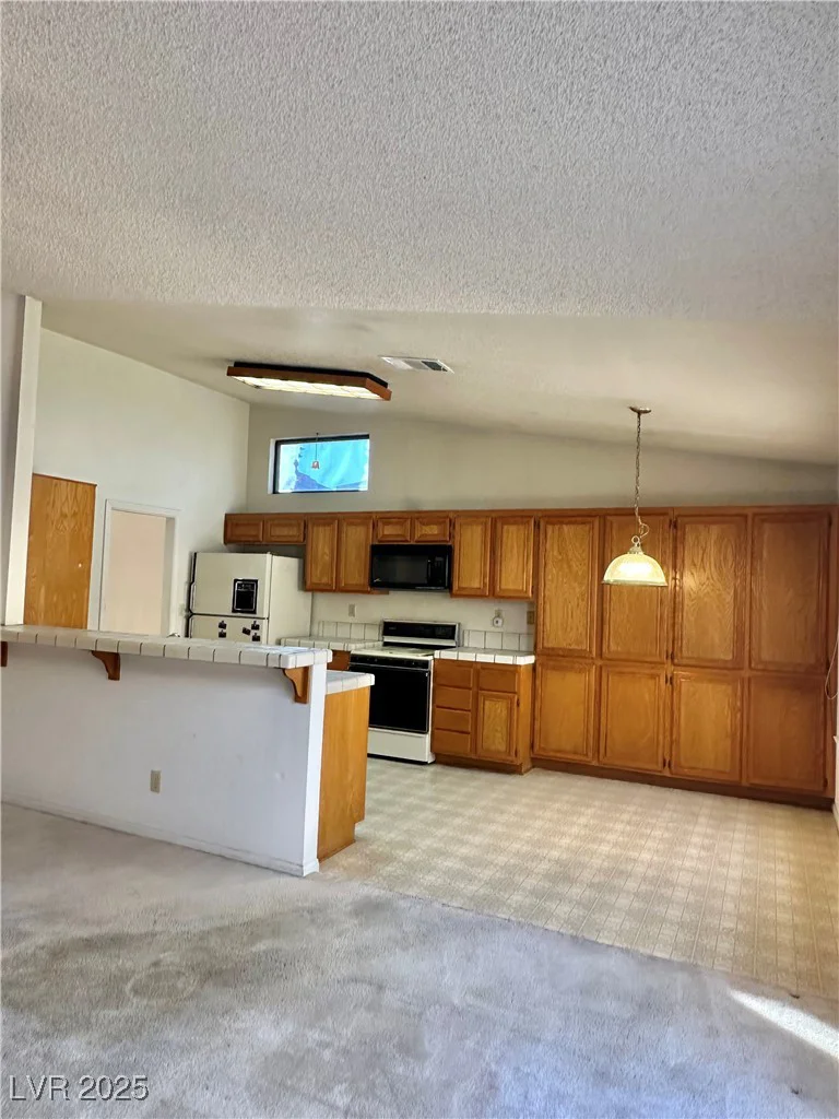 6325 Barkstone, Las Vegas, NV 89108
