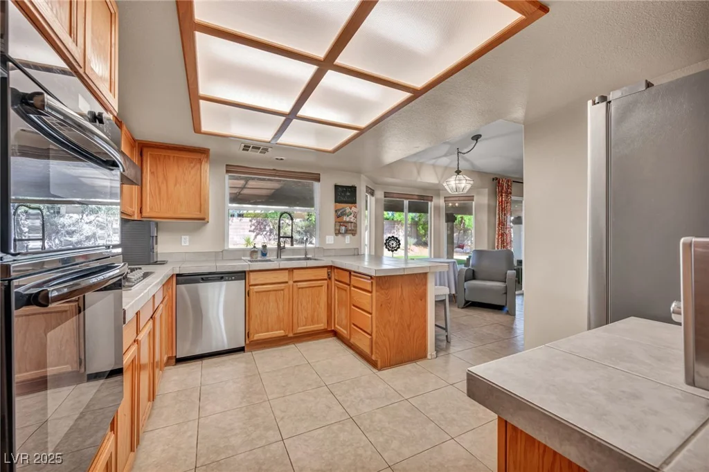 609 Ampere, Las Vegas, NV 89145