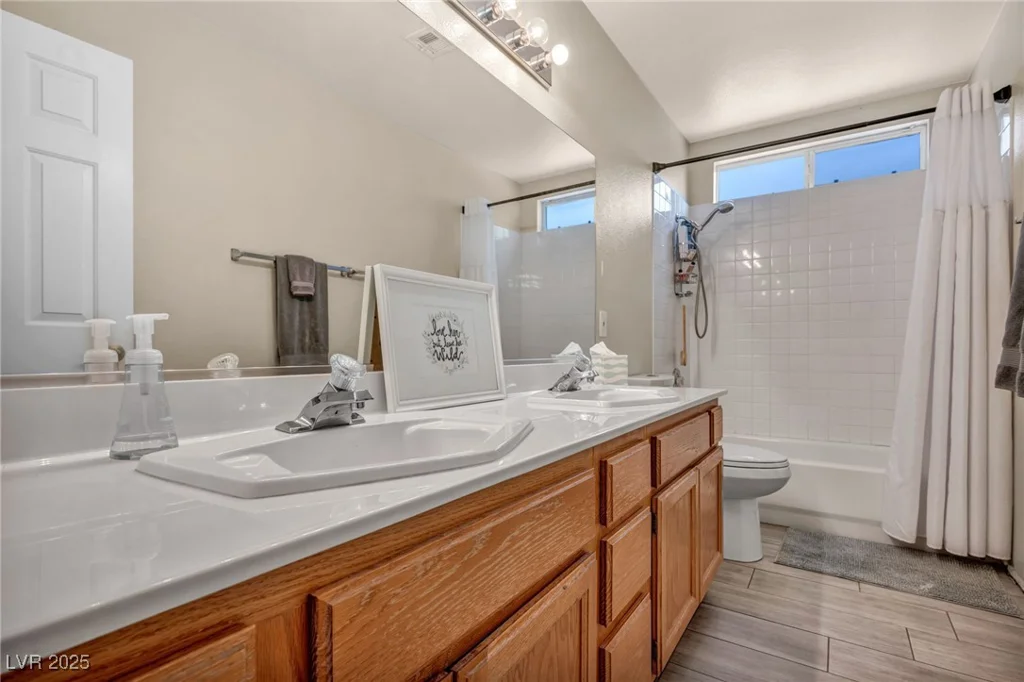 609 Ampere, Las Vegas, NV 89145
