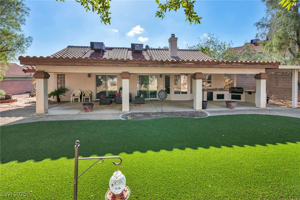 609 Ampere, Las Vegas, NV 89145