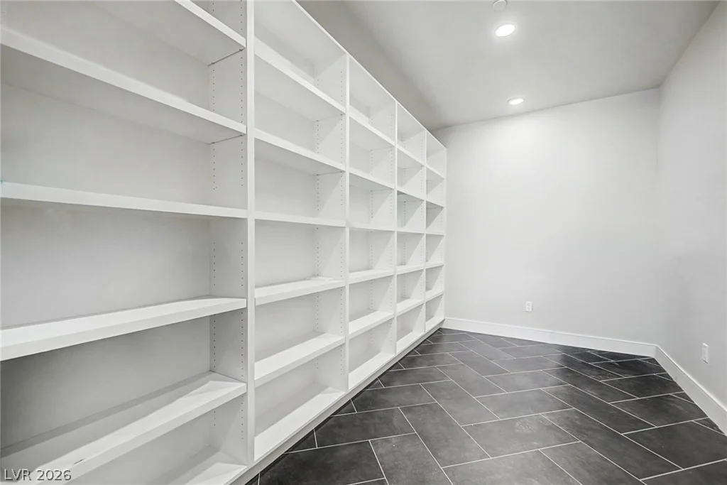 5624 Dapple Gray, Las Vegas, NV 89149