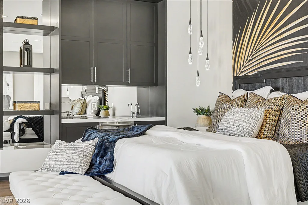 5624 Dapple Gray, Las Vegas, NV 89149
