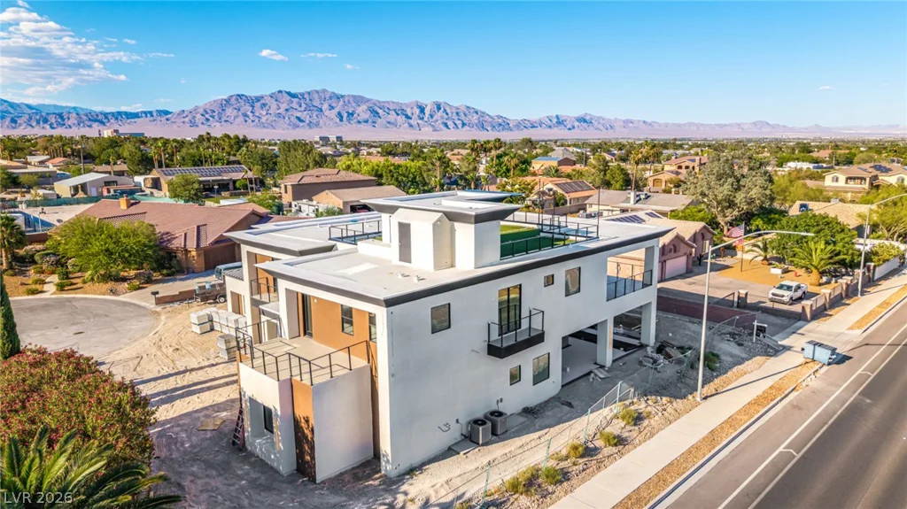 5624 Dapple Gray, Las Vegas, NV 89149