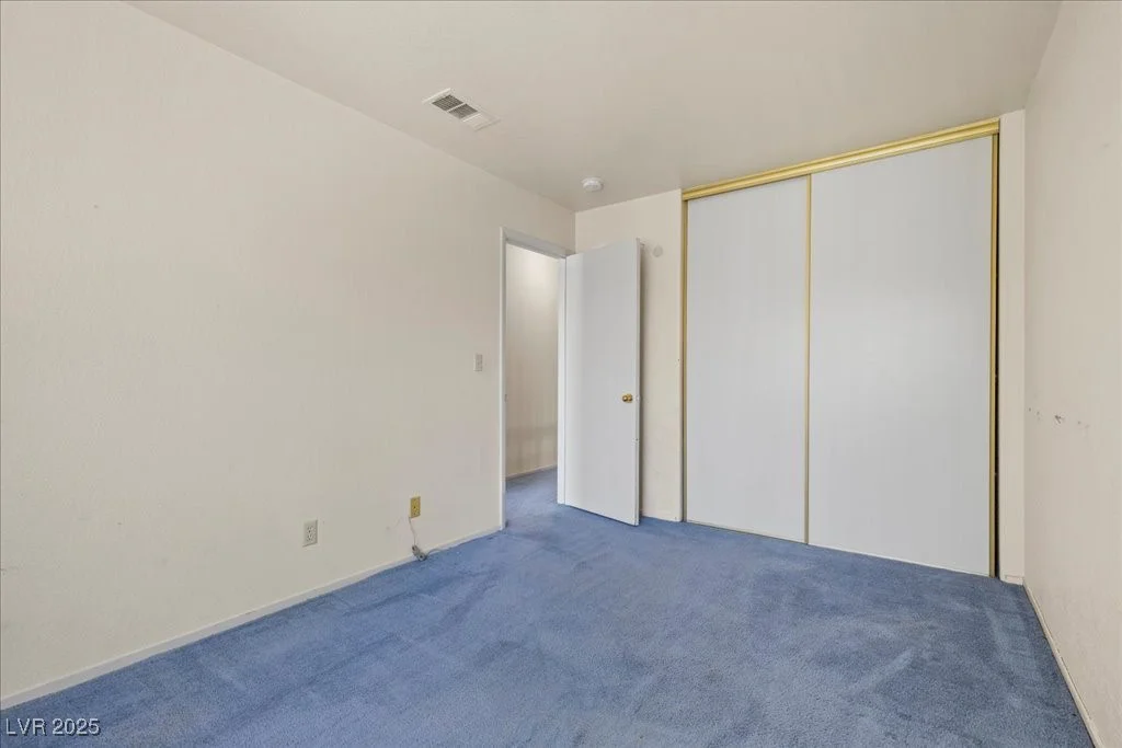 2228 Silver Pine, Las Vegas, NV 89108