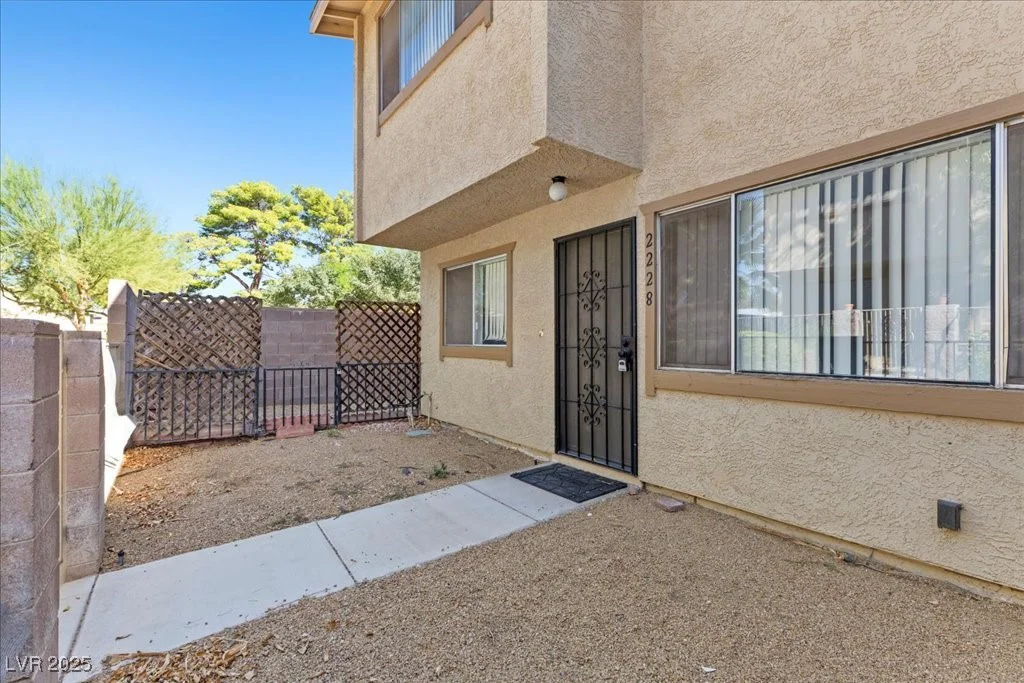 2228 Silver Pine, Las Vegas, NV 89108