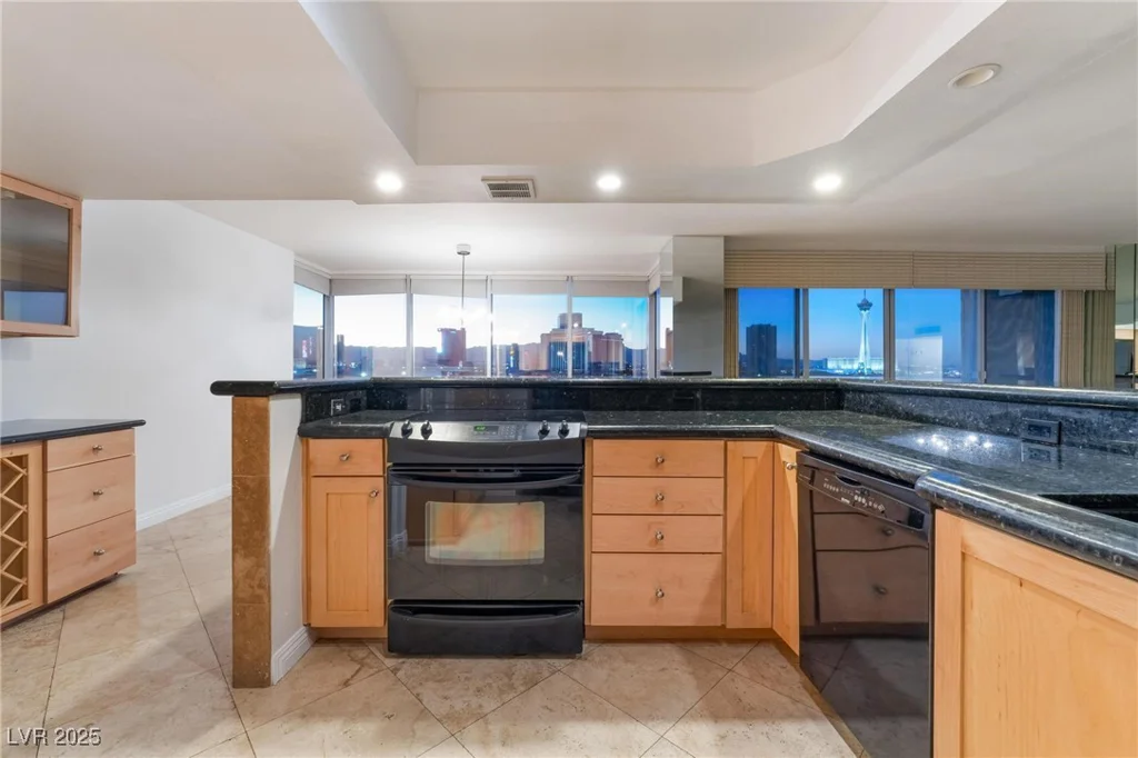 3111 Bel Air, Las Vegas, NV 89109