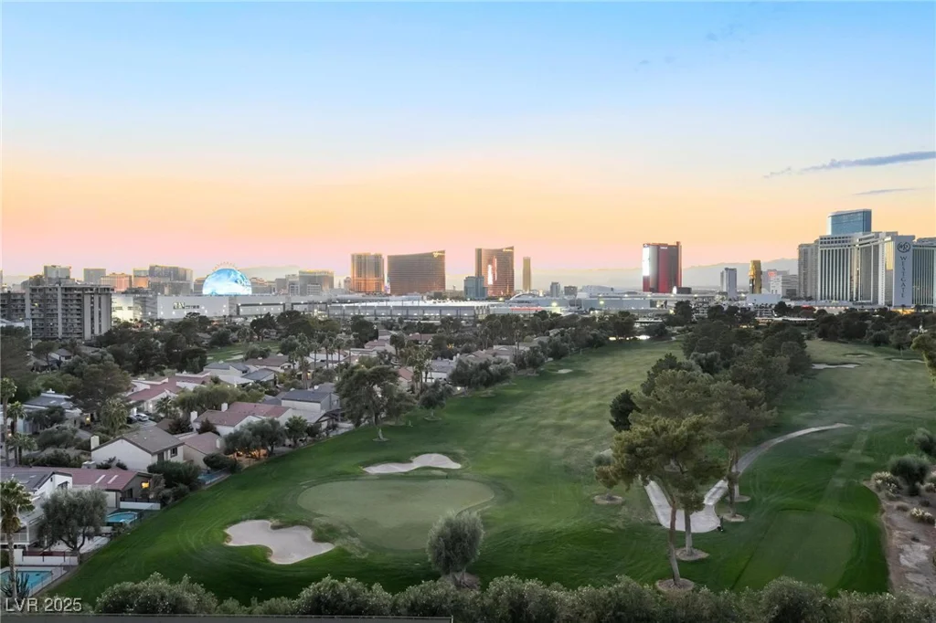 3111 Bel Air, Las Vegas, NV 89109