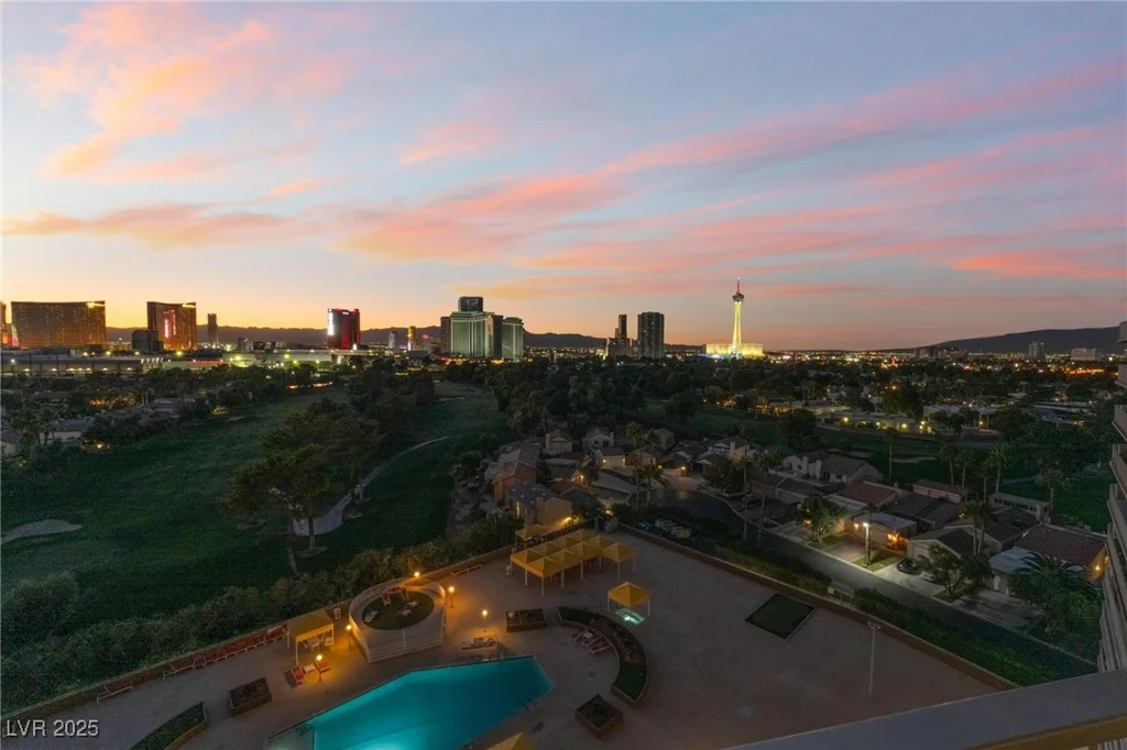 3111 Bel Air, Las Vegas, NV 89109