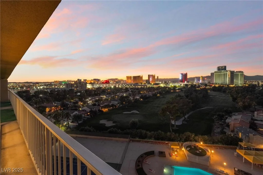 3111 Bel Air, Las Vegas, NV 89109