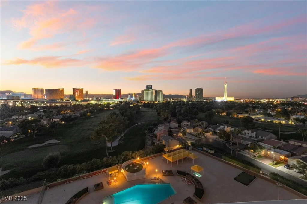 3111 Bel Air, Las Vegas, NV 89109