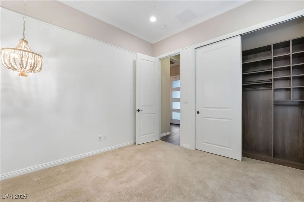 1199 Water, Henderson, NV 89011