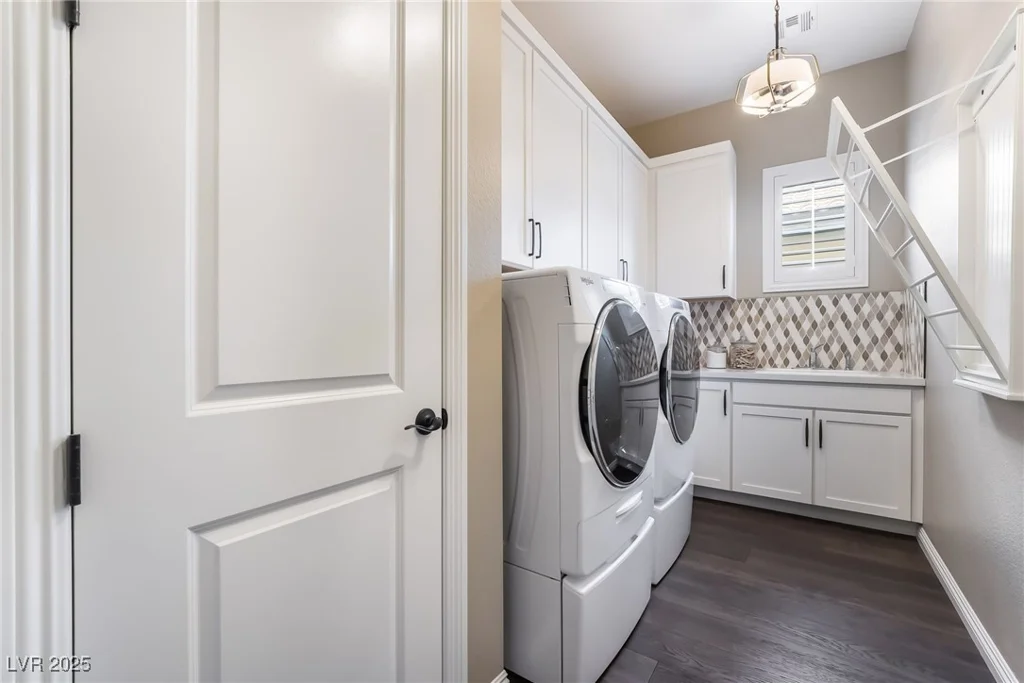 1199 Water, Henderson, NV 89011