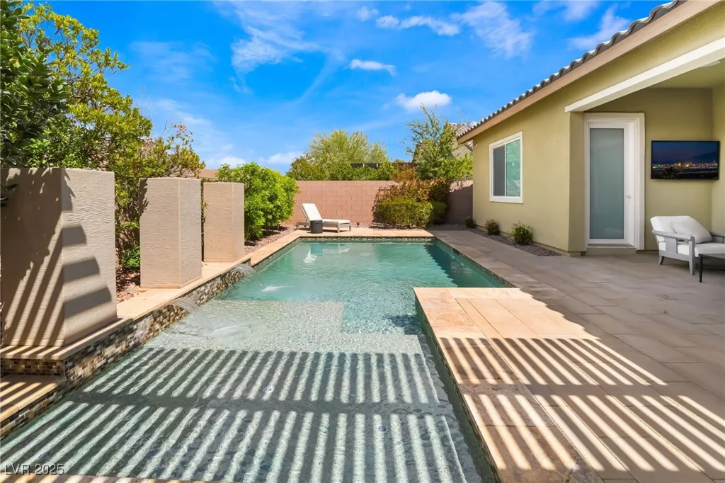 1199 Water, Henderson, NV 89011