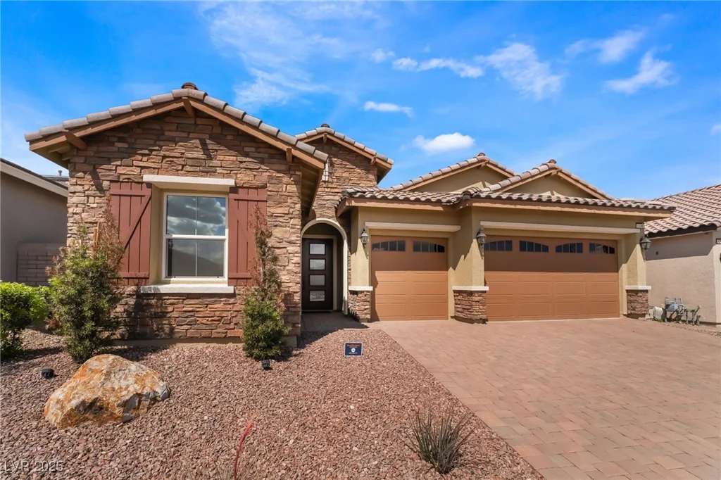 1199 Water, Henderson, NV 89011