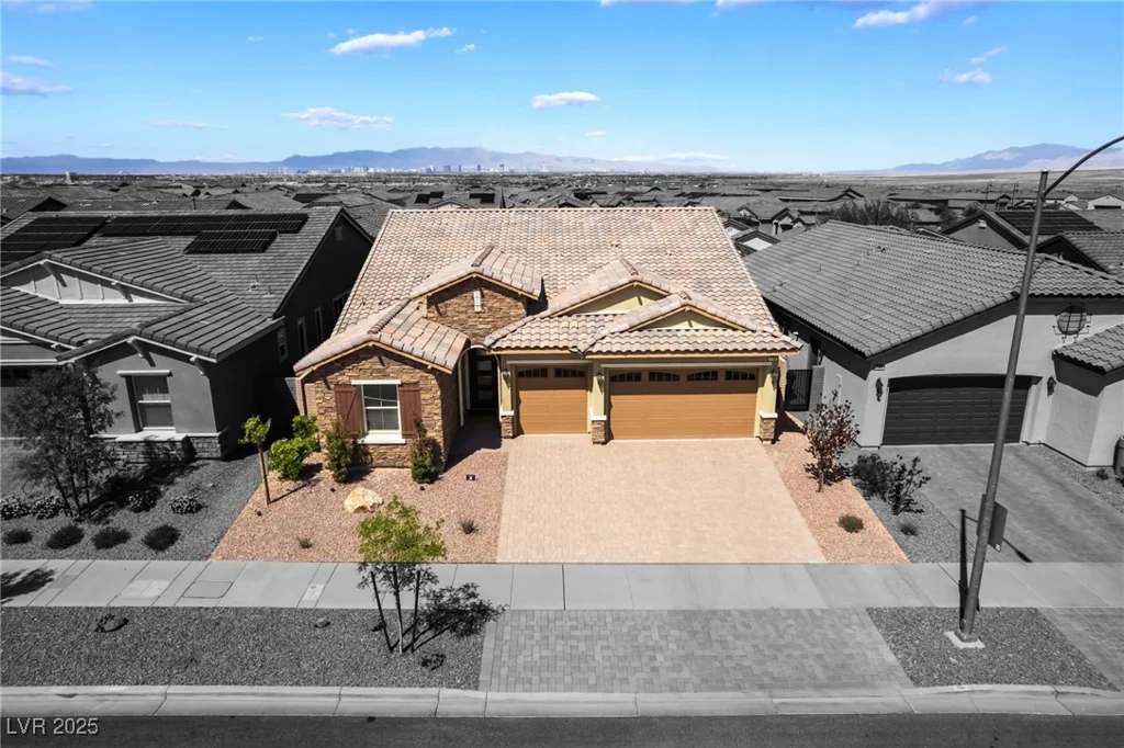 1199 Water, Henderson, NV 89011
