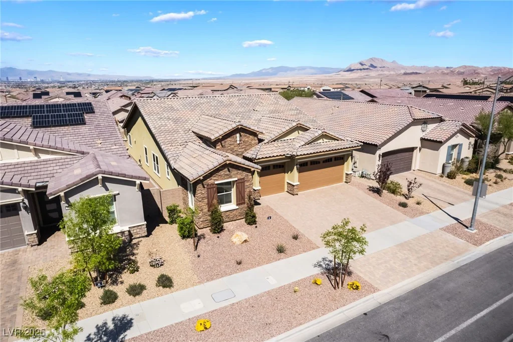 1199 Water, Henderson, NV 89011