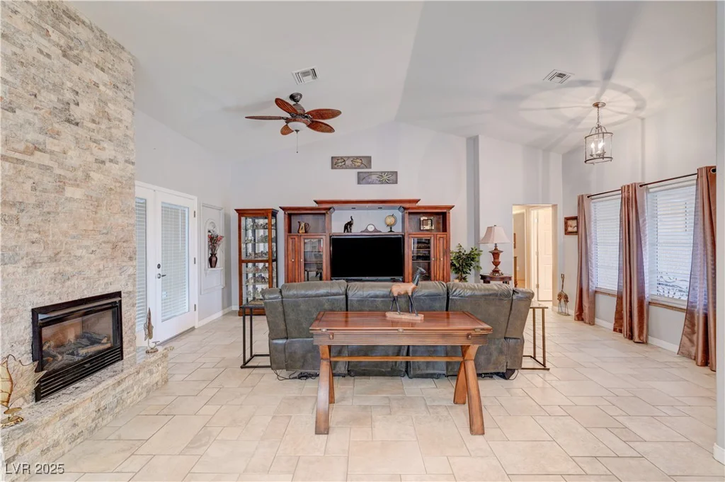 3033 Merimar, Las Vegas, NV 89134