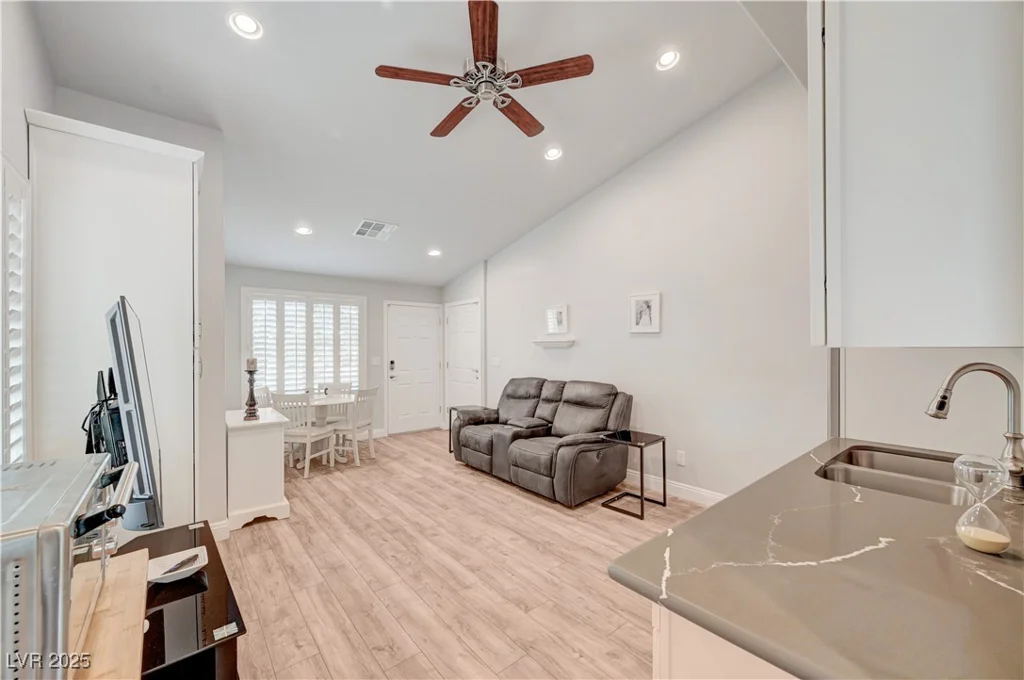 3033 Merimar, Las Vegas, NV 89134