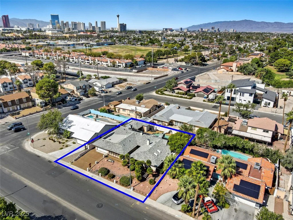 1870 Viking, Las Vegas, NV 89169