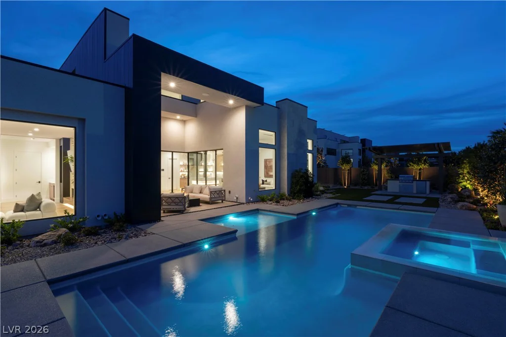 4318 Cameron Brook, Las Vegas, NV 89129