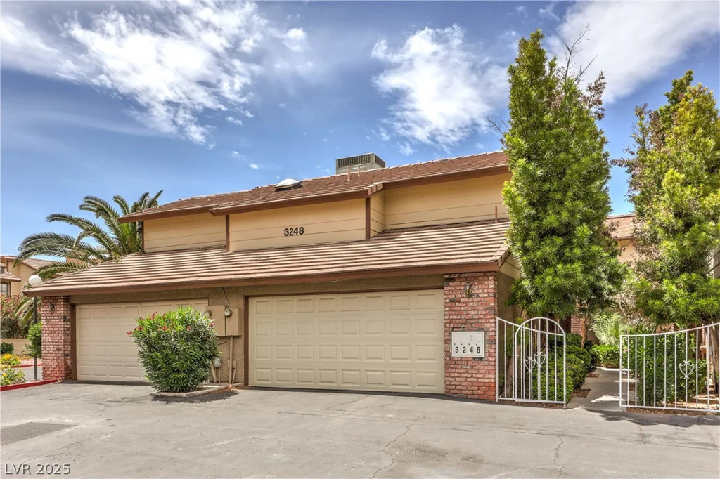 3248 Dayflower, Las Vegas, NV 89121