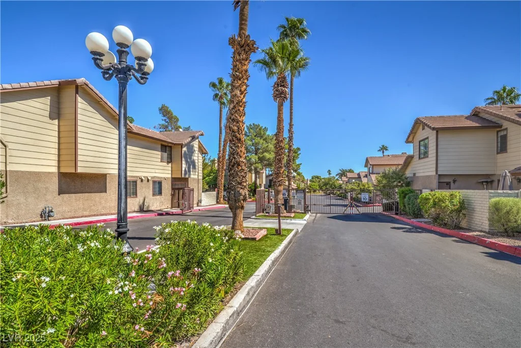3248 Dayflower, Las Vegas, NV 89121