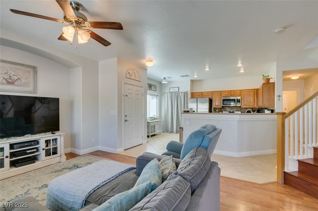 8638 Tom Noon, Las Vegas, NV 89178