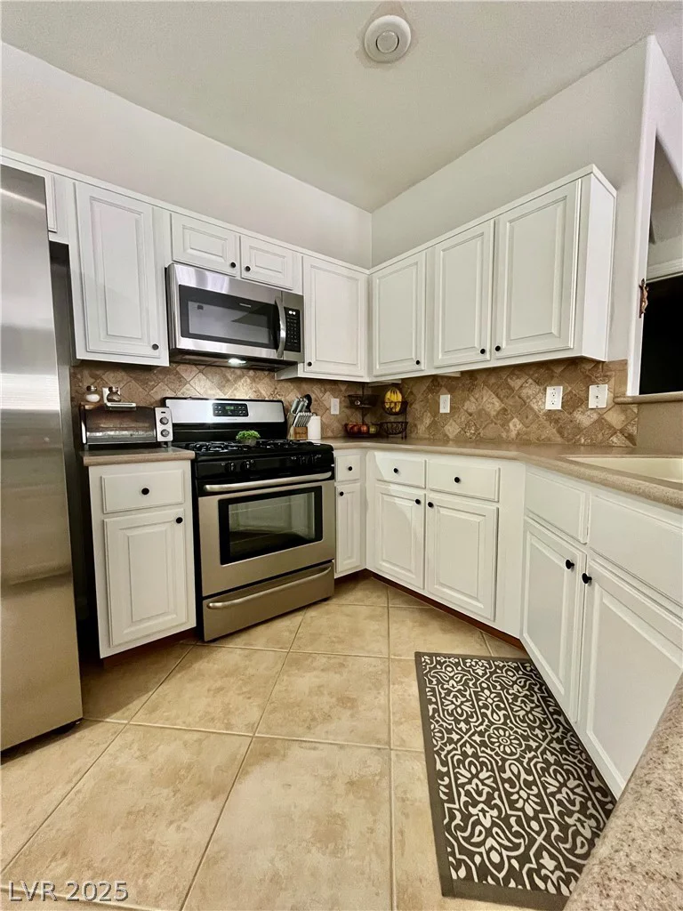 8638 Tom Noon, Las Vegas, NV 89178