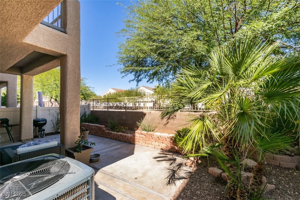 8638 Tom Noon, Las Vegas, NV 89178
