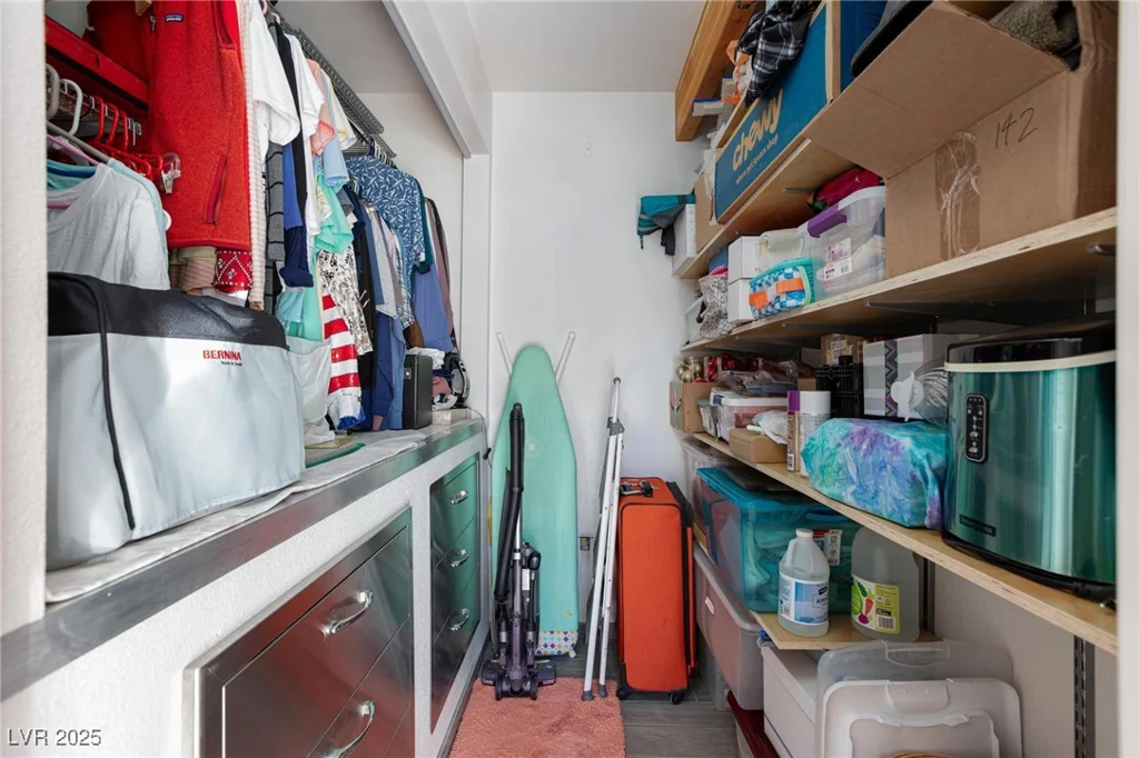 8175 Arville, Las Vegas, NV 89139