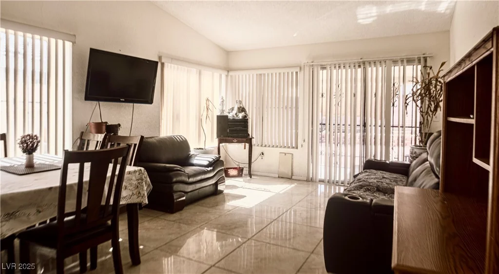 3895 Tatiana, Las Vegas, NV 89115