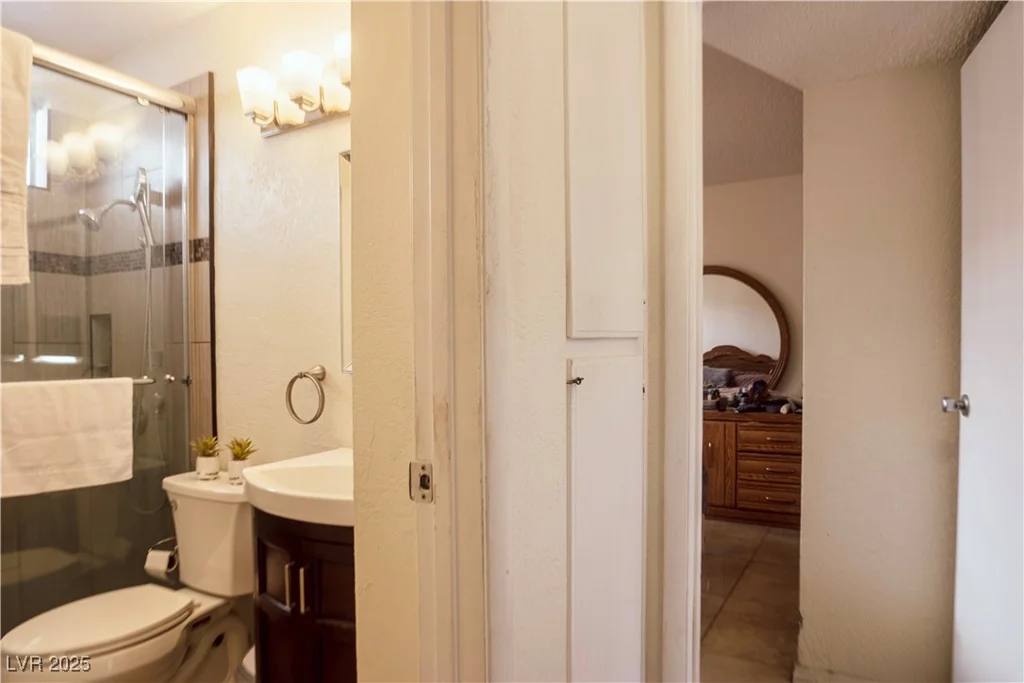 3895 Tatiana, Las Vegas, NV 89115
