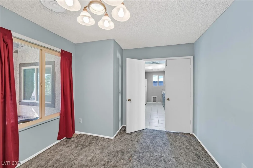 633 Severn, Henderson, NV 89002