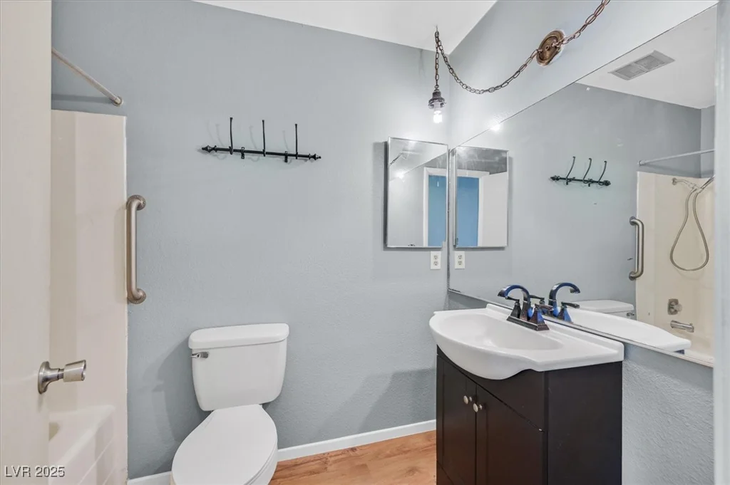 633 Severn, Henderson, NV 89002